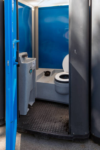 Best Porta potty delivery and setup  in Wabasso Beach, FL